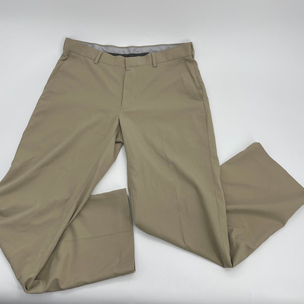 PGA TOUR Mens Flat Front Pants Size 34 Chino Tan Motionflex 360 Classic Fit Golf